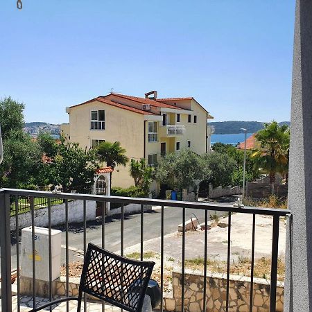 Apartment Adriatic - Saldun Trogir Exterior photo